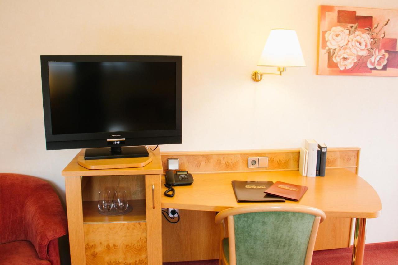Hotel-Restaurant Sennhuette Im Herzen Des Suedschwarzwalds Kleines Wiesental Екстериор снимка