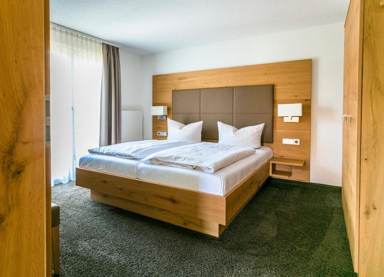 Hotel-Restaurant Sennhuette Im Herzen Des Suedschwarzwalds Kleines Wiesental Екстериор снимка