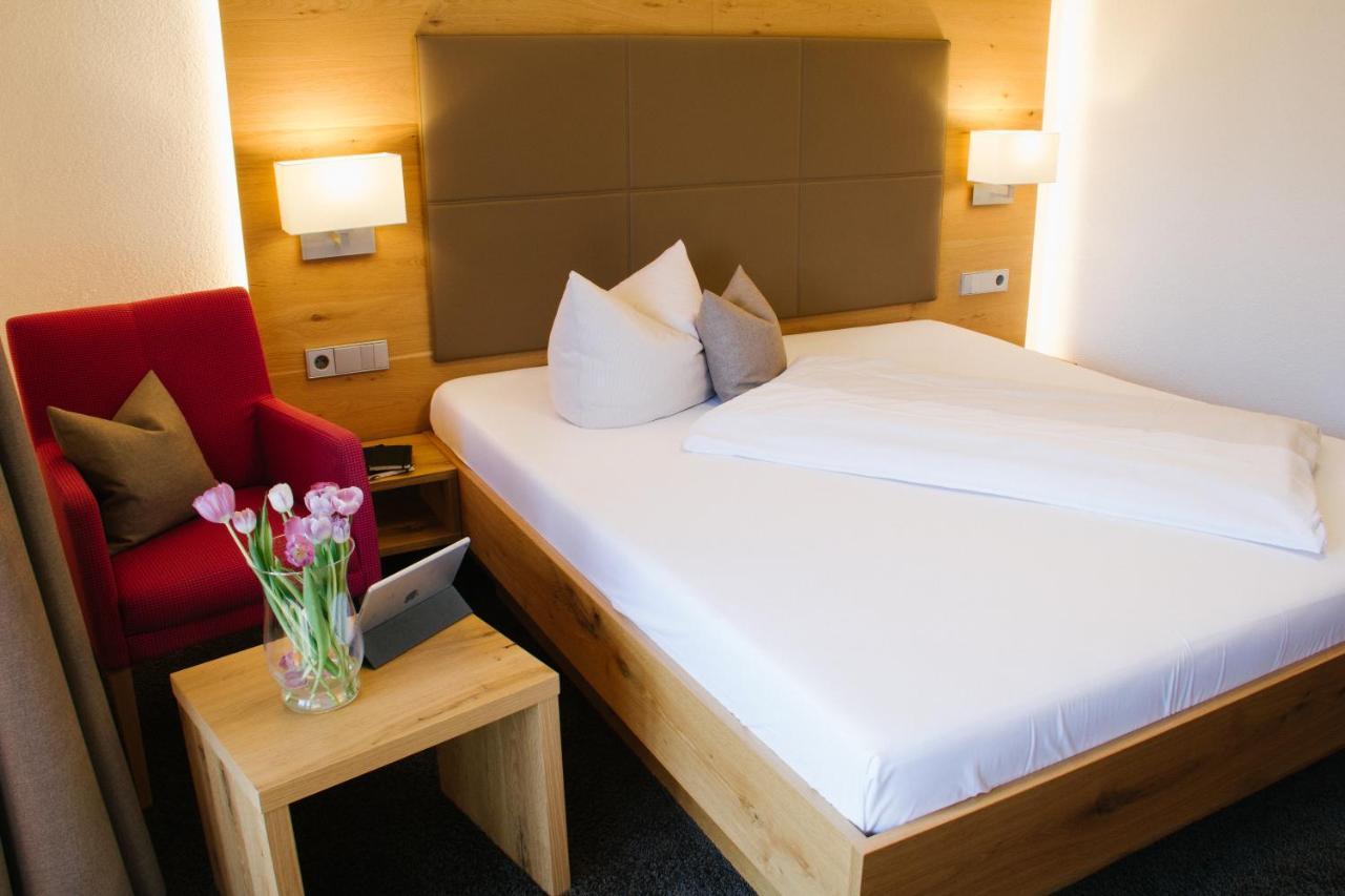 Hotel-Restaurant Sennhuette Im Herzen Des Suedschwarzwalds Kleines Wiesental Екстериор снимка